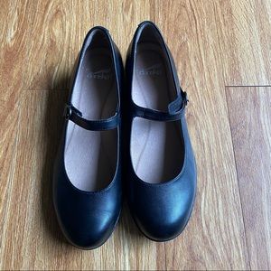Black Leather Mary Jane flats shoes
